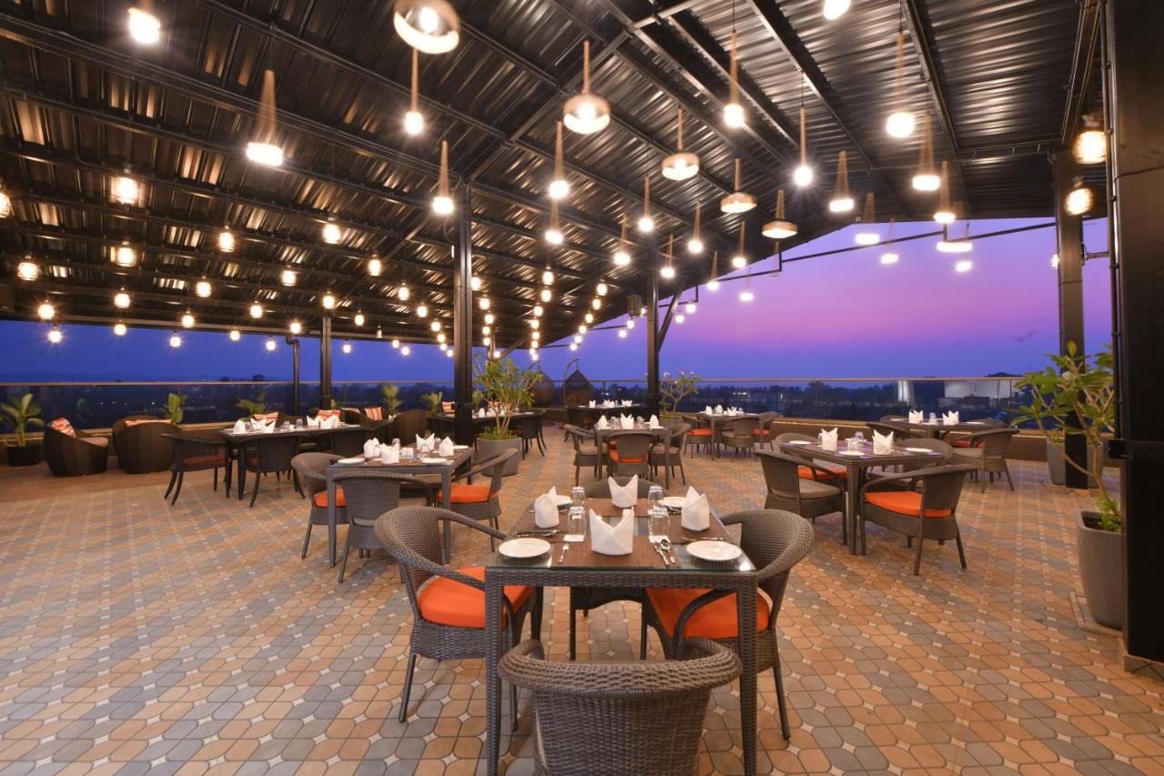 The Fern Habitat, Candolim, Goa Exterior photo